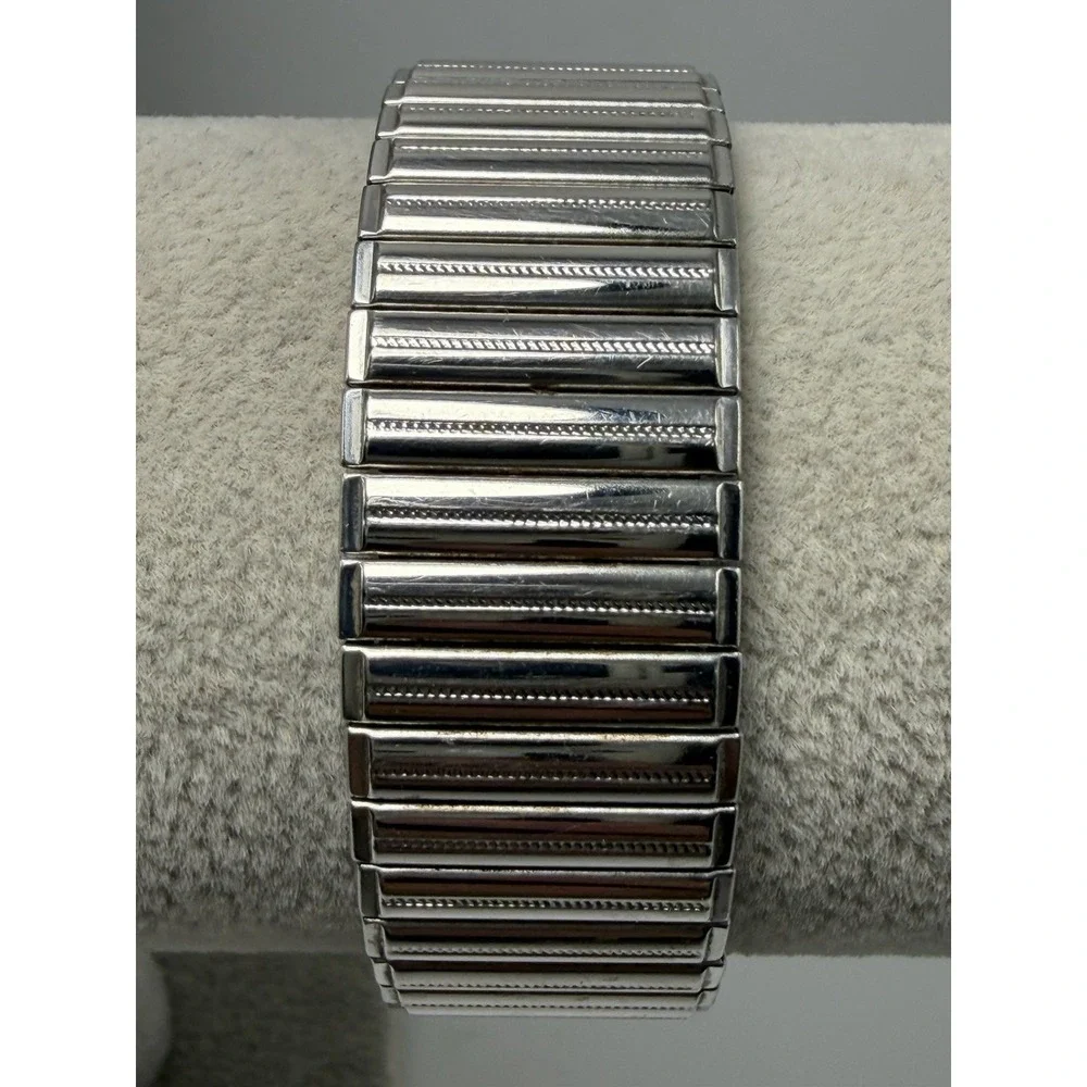 Timex Vintage 1992 Mens Watch Working Manual Wind 34MM 6.75